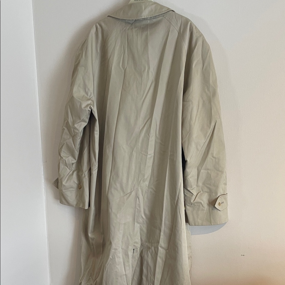 Burberry Vintage Men's Classic Tan Trench Coat~ 40 L - Picture 4 of 15